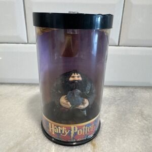 Harry Potter The Hero Series - Hagrid & Norbert Mini-Figurine with Scope #811874